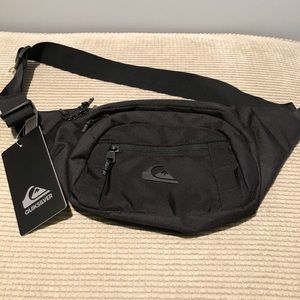 quicksilver fanny pack